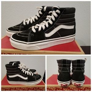 Classic Vans High Top Skateboarding Shoes
